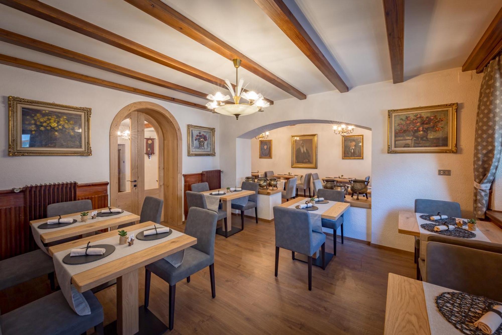 Il Cavallino - Albergo & Appartamenti Sappada Exterior photo